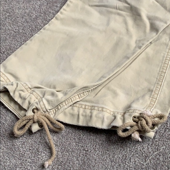 Abercrombie Cropped Jogger Pants - Picture 3 of 4
